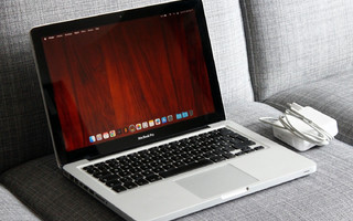 MacBook Pro 13" i5 128Gt SSD / 8Gt RAM (Late 2011) Ventura
