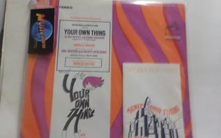 V/A - YOUR OWN THING EX+/EX+ MUSIKAALI LP