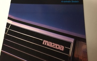 Myyntiesite - Mazda 929 - 12/1981
