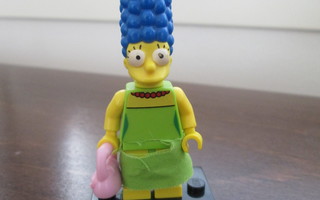LEGO minifigures - The Simpsons Series - Marge Simpson