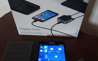 Microsoft Lumia 950 XL ja Display Dock