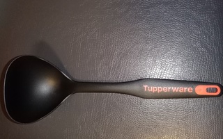 Tupperware kauha uusi