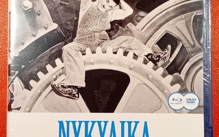 (SL) UUSI! BLU-RAY+DVD) Nykyaika (1936) Charles Chaplin