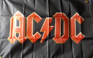 AC/DC UUSI SEINÄLIPPU PURJERENKAILLA