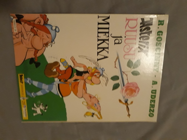 Asterix ruusu ja miekka . 1992 