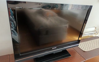 TV Sony Bravia KDL-32W5500. Hyvässä kunnossa. Katso.