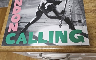 The Clash London Caling vinyyli