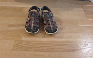 Viking sandaalit, koko 30