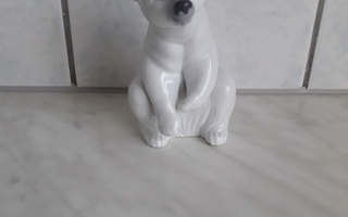 Lladro Posliini Figuuri "Lepäävä jääkarhu"