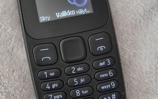Nokia puhelin  2 sim / taskulamppu