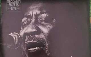 Muddy Waters  - "Mississippi" Waters LIVE SIISTI