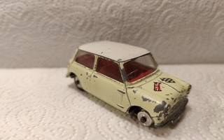 Corgi toys Morris Mini Cooper