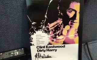 Dirty Harry (v. 1971)(1. julkaisu)   Clint Eastwood