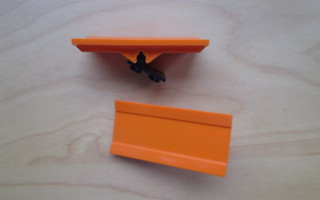 LEGO - oranssit paneelit 2440 2kpl