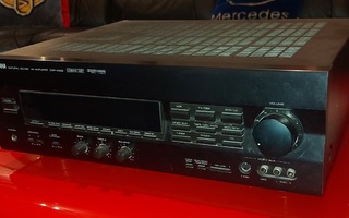 Yamaha DSP-592 Viritin/Vahvistin