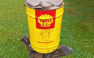 Wanha Shell bensiinikanisteri
