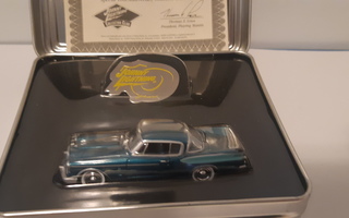Studebaker Hawk 1957 Johnny Lightning collector club
