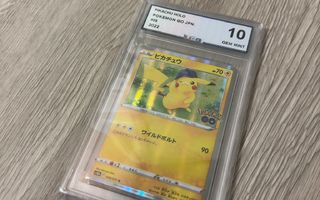 Pikachu #28 UCG MINT 10 pokemon kortti