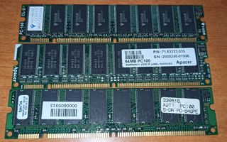 3 x 64MB PC100 SDRAM muistikampoja