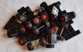 LEGO renkaat ja alustat (80-90 luku)
