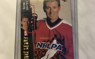 1994-95 Be A Player Kings Hockey Wayne Gretzky #R147
