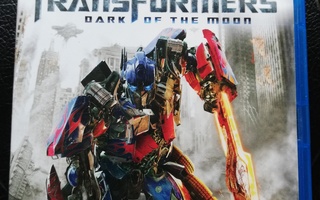 Transformers. Dark of the Moon. Blue-ray + Dvd