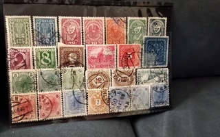 Itävalta postimerkit 82kpl