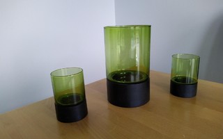 Vihreät lasiset tuikut, tuikkukipot, lasikipot