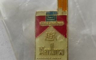 Vintage Marlboro pinssi/rintaneula, 1970-1980 luku.