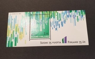 // Blokki  9  Suomi 75v    postituore