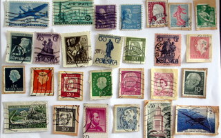 27 kpl vanhoja postimerkkejä Katso!