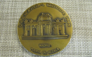 Institute mitali 1995 Madrid Puerta De Alcala.