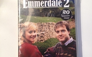 Emmerdale 2 (3DVD) uusi ja muoveissa.