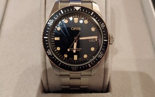 Oris Divers Sixty-five, automaattikello