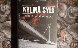 Christian Rönnbacka  : Kylmä syli,pokkari