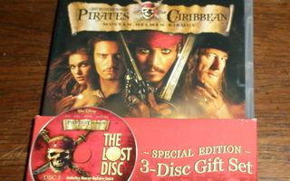 Pirates of The Caribbean Mustan helmen kirous -3DVD