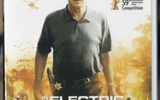 In the electric mist (2009) Tommy Lee Jones, Peter Sarsgaard