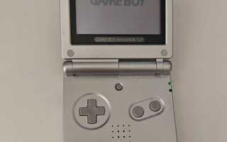 Game Boy Advance SP - Hopea