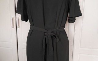 H&M oliivinvihreä mekko 42