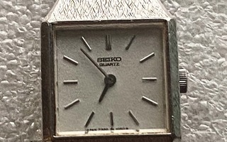 SEIKO QUARTZ NAISTEN KELLO