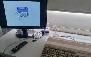 Commodore Amiga 500 laatikossa, Avaamaton, Sinetit paikallaa
