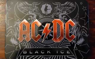 AC/DC Black Ice-metalliboksi (huom. vain CD+DVD+tarrat!)