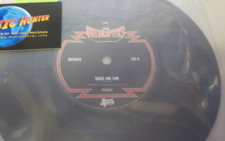THE HELLACOPTERS - TAKE ME ON 7" M-