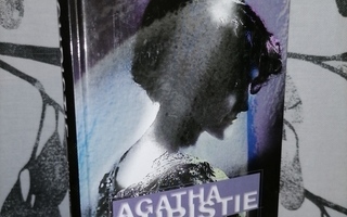 Agatha Christie - Kirstun arvoitus - 1.p.1999 SaPo 415