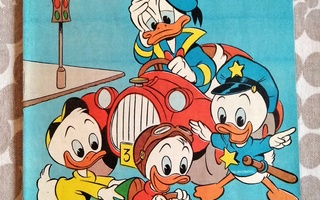 Walt Disney - Aku Ankka 39/1985