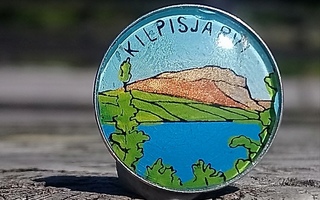 Matkailumerkki Kilpisjärvi. Halkaisija - 19 mm.