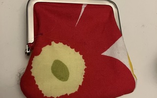 MARIMEKKO -:¦:- UPEA KÄYTTÄMÄTÖN KUKKARO  -:¦:-