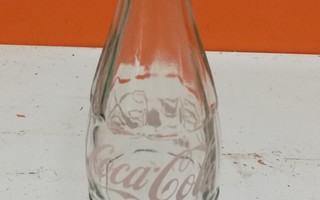 Vanha Coca Cola pullo