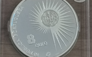 Hopearaha 8 euroa 2004 Portugali, kolikossa hopeaa 28,77g