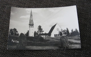 Pello Kirkko. Vanha postikortti